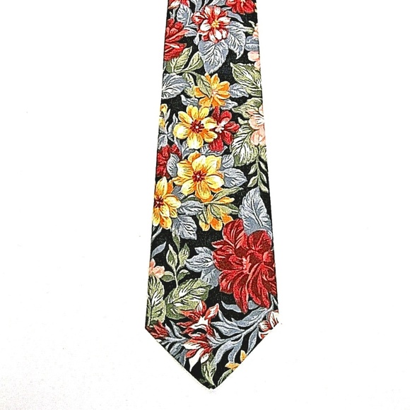 Natural Assets Cotton Floral Men's Tie - Picture 2 of 3